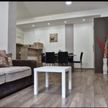 Aqua Park Apartment *